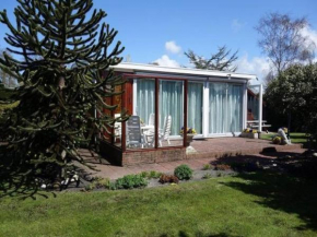 Family bungalow near the beach and sea
